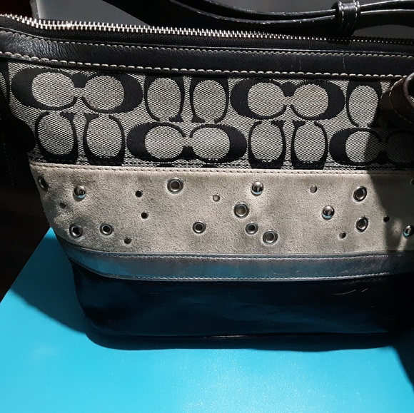 Coach purses - Picture 4 of 6